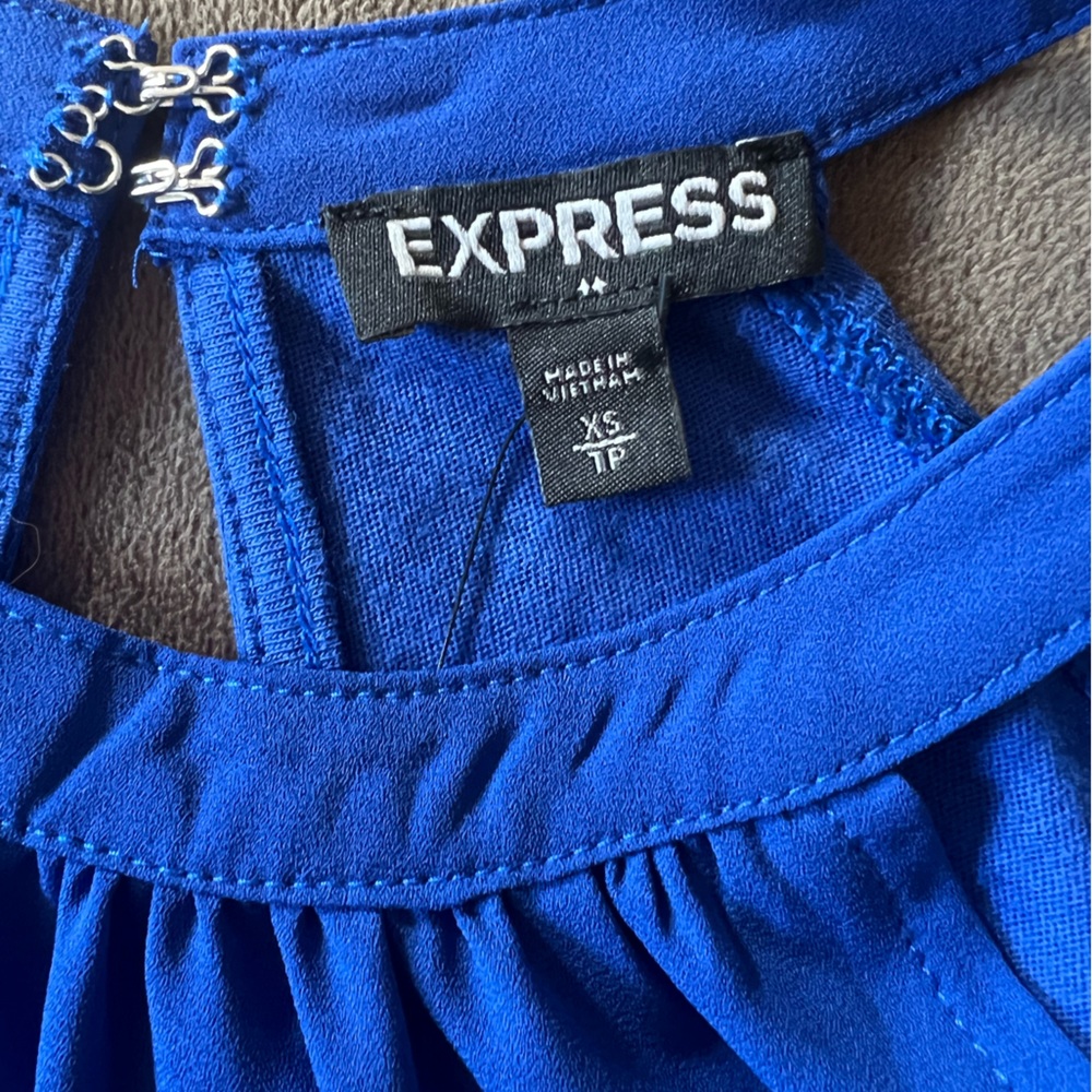 NWT Express Tank - Picture 4 of 4